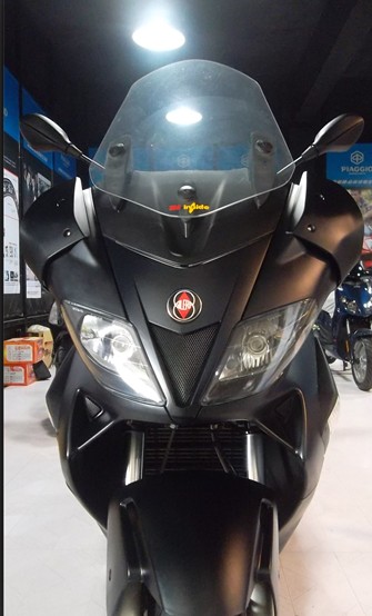  ʿ Gilera Nexus 500