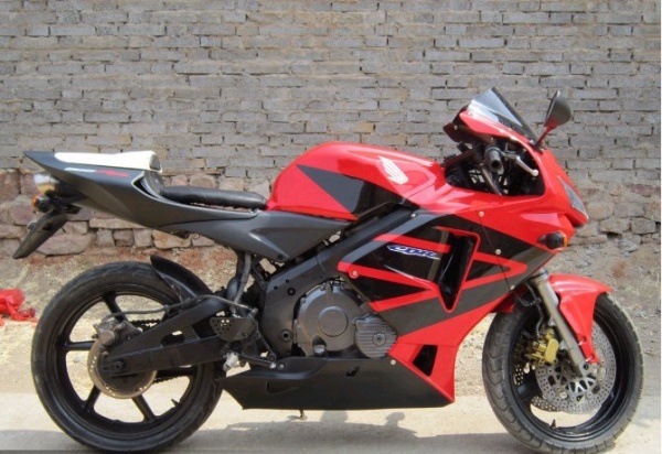 CBR23ڸ08F5