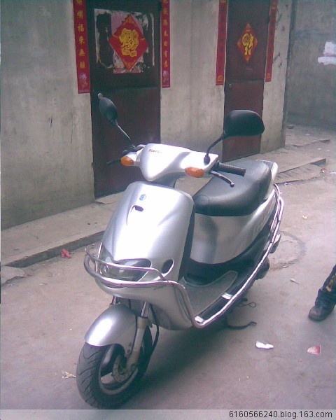 Ů50
